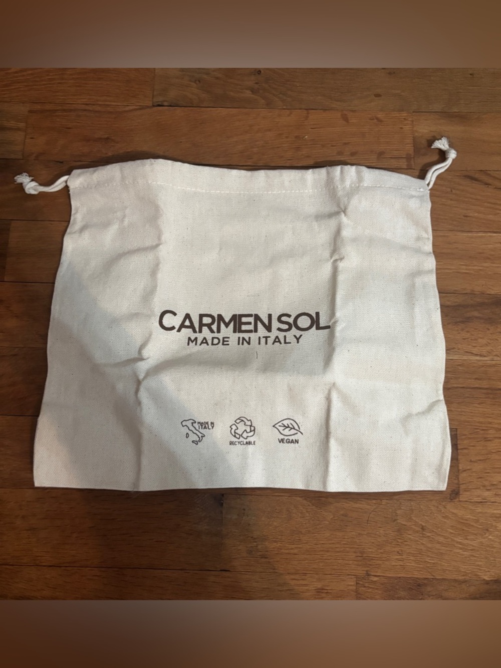 Carmen Sol Toni Mid Crossbody - Picture 7 of 7
